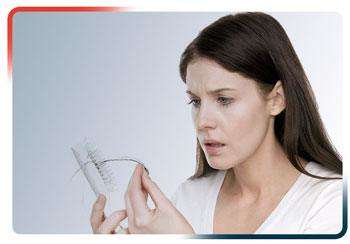 Trapianto di capelli per le donne senza rasare Trapianto di capelli per le donne senza rasare